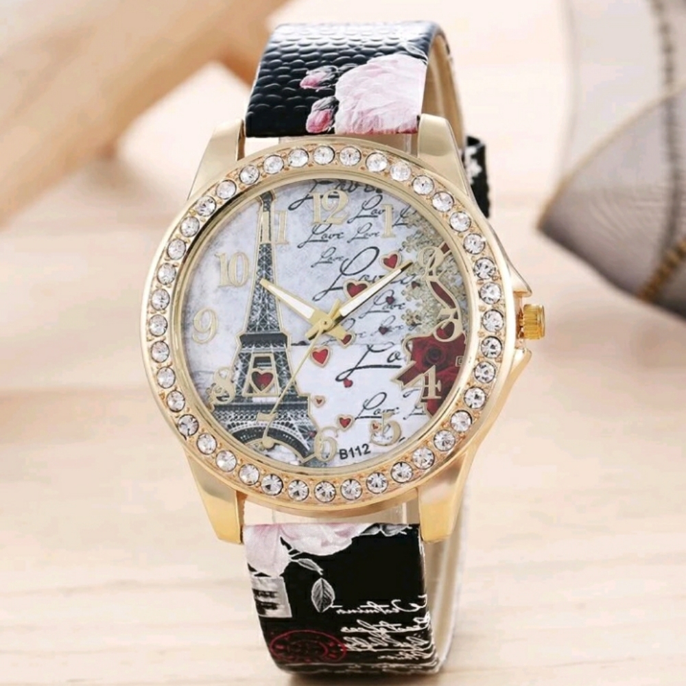 Eiffel Tower Black Quartz Round Watch